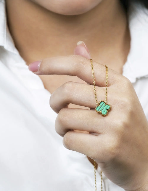 Load image into Gallery viewer, Green Flower Pendant Necklace in Yellow Gold Plated
